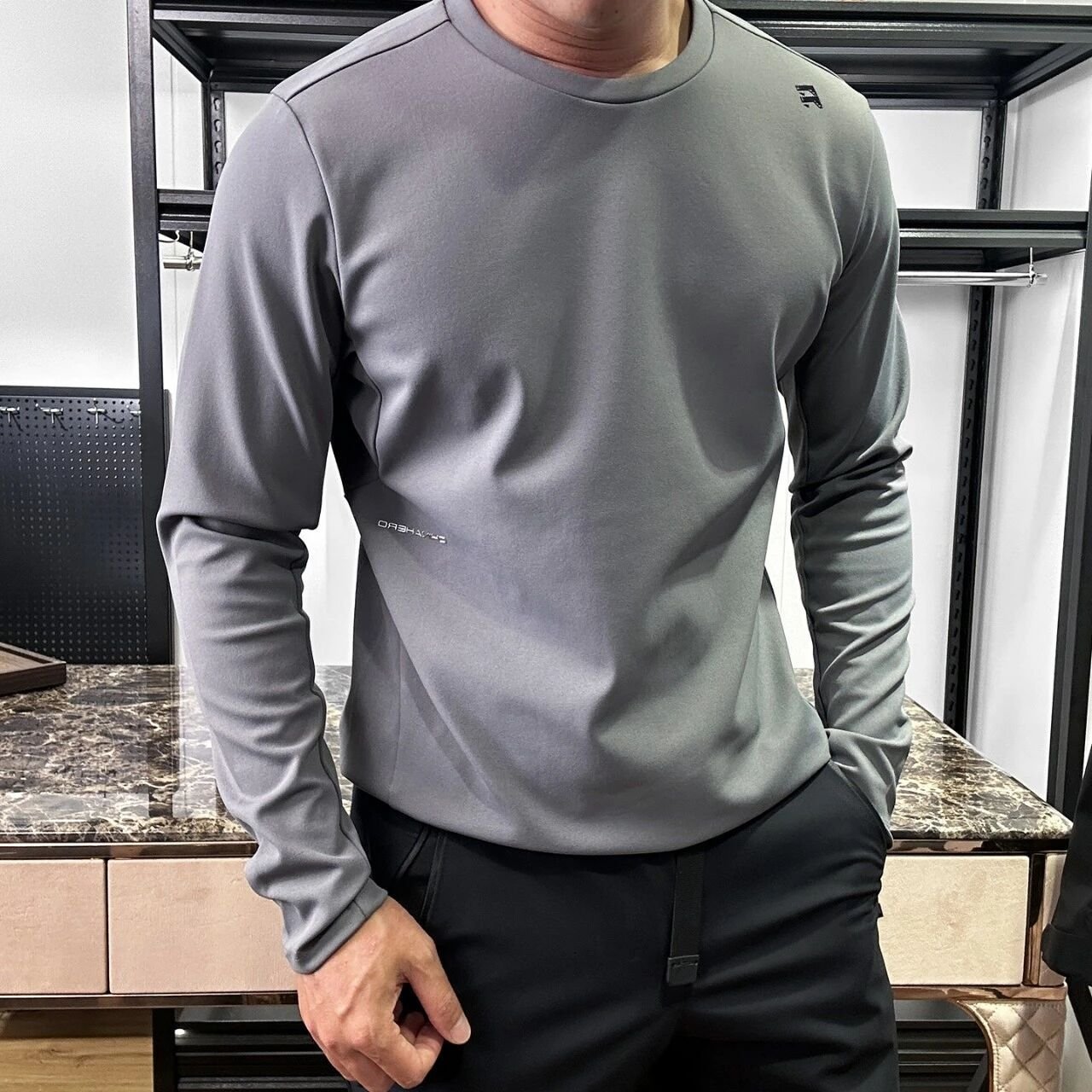 Men's Crew Neck Quick Dry Long Sleeve T-Shirt Breathable Moisture Wicking Athletic Running Workout Tee Lightweight Outdoor Sports Casual Base Layer Top - الصورة 6