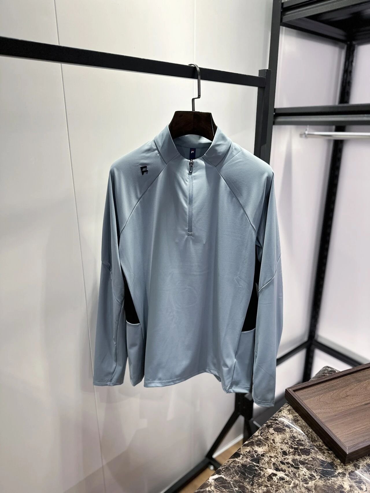 Men's Half Zip Stand Collar Long Sleeve T-Shirt Quick Dry Breathable Color Block Athletic Top With Side Pockets UPF Sun Protection Outdoor Running Hiking Cycling Gym Performance Pullover - الصورة 3