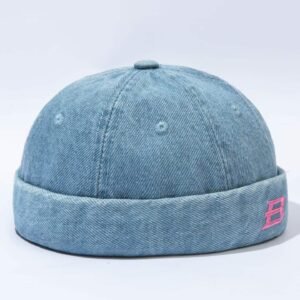 The Summer Men's And Women's Identical Letter B Embroidered Simple And Casual Style Master Hat Is Suitable For Outdoor Daily Shopping.