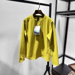 Men's Crew Neck Quick Dry Long Sleeve T-Shirt Breathable Moisture Wicking Athletic Running Workout Tee Lightweight Outdoor Sports Casual Base Layer Top