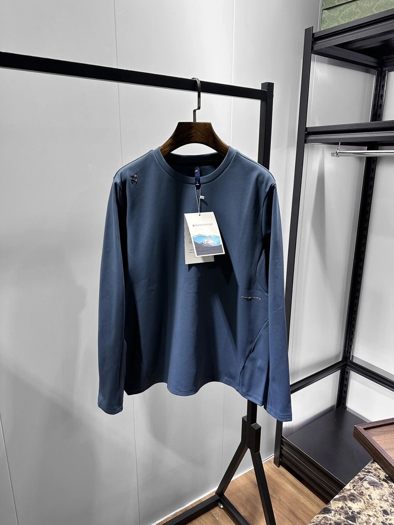 Men's Crew Neck Quick Dry Long Sleeve T-Shirt Breathable Moisture Wicking Athletic Running Workout Tee Lightweight Outdoor Sports Casual Base Layer Top - الصورة 5