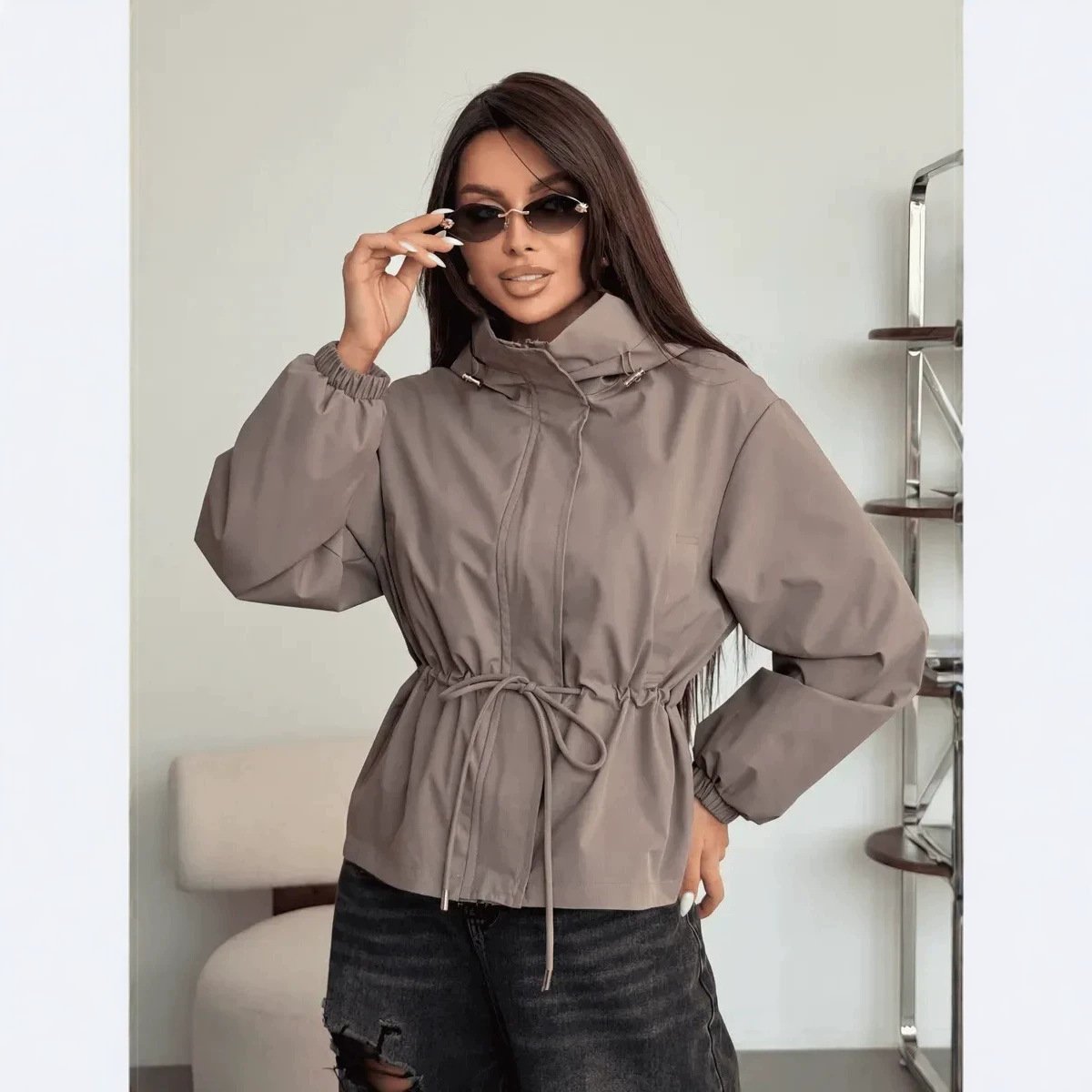 Casual And Fashionable Womens Hiking Jacket With Long Sleeves - الصورة 7