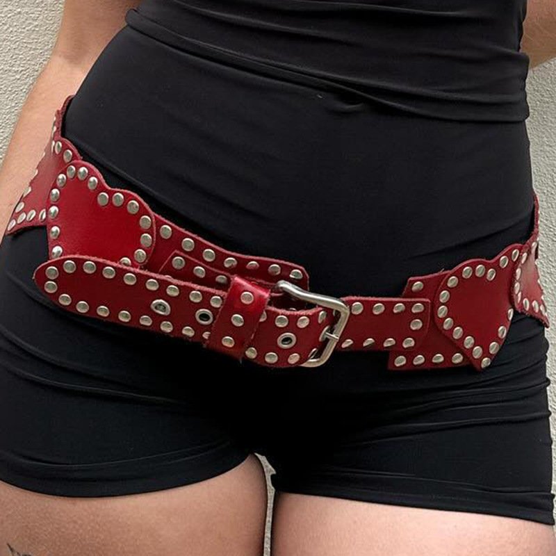 Retro Elastic Heart-shaped Leather Waist Belt For Cinching The Waist