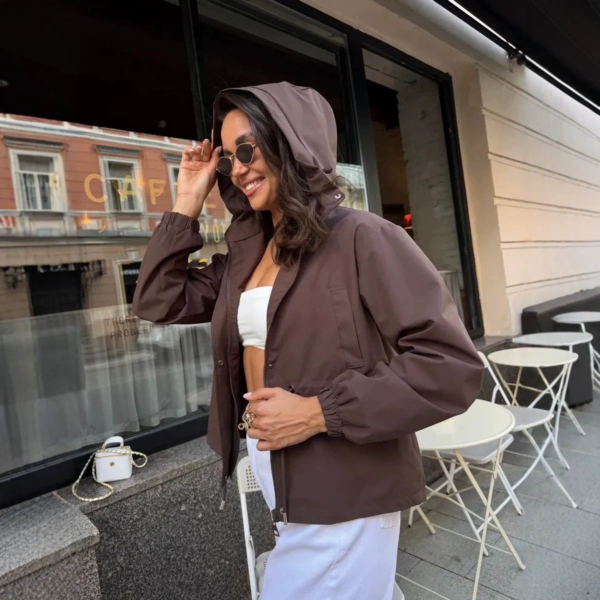 Casual And Fashionable Womens Hiking Jacket With Long Sleeves - الصورة 6