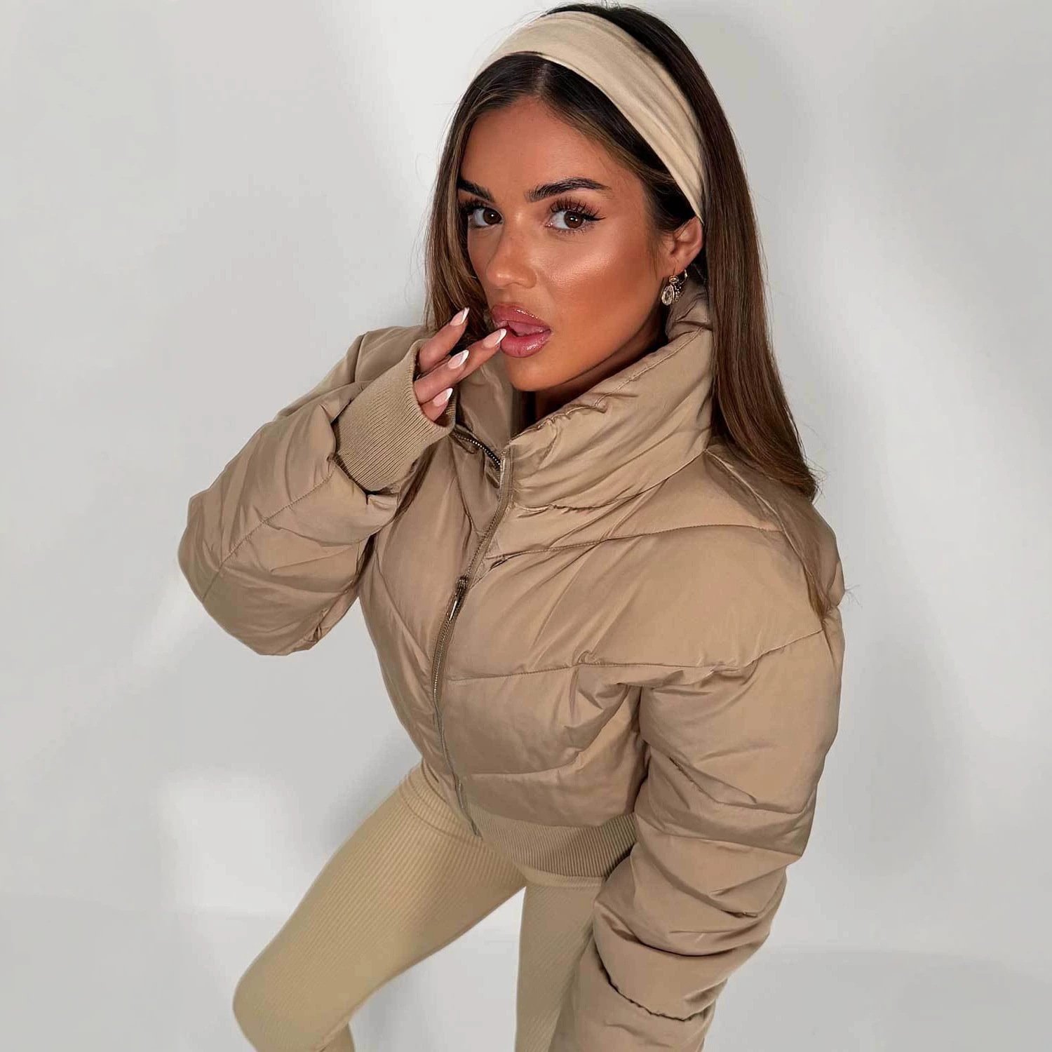 New Autumnwinter Short Stand-collar Puffer Jacket For Women - الصورة 10