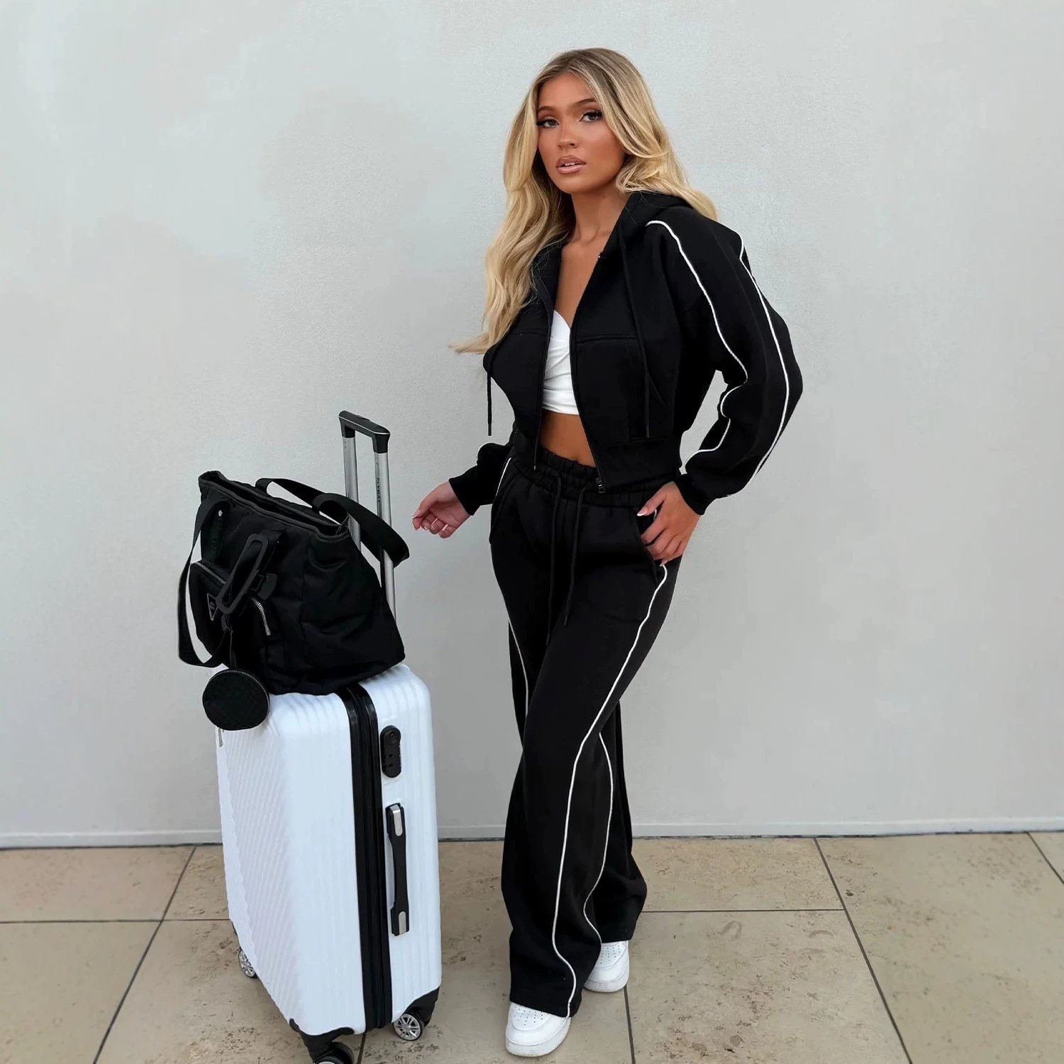 Long-sleeve Zip-up Cardigan And Pants Set Sporty Style - الصورة 3