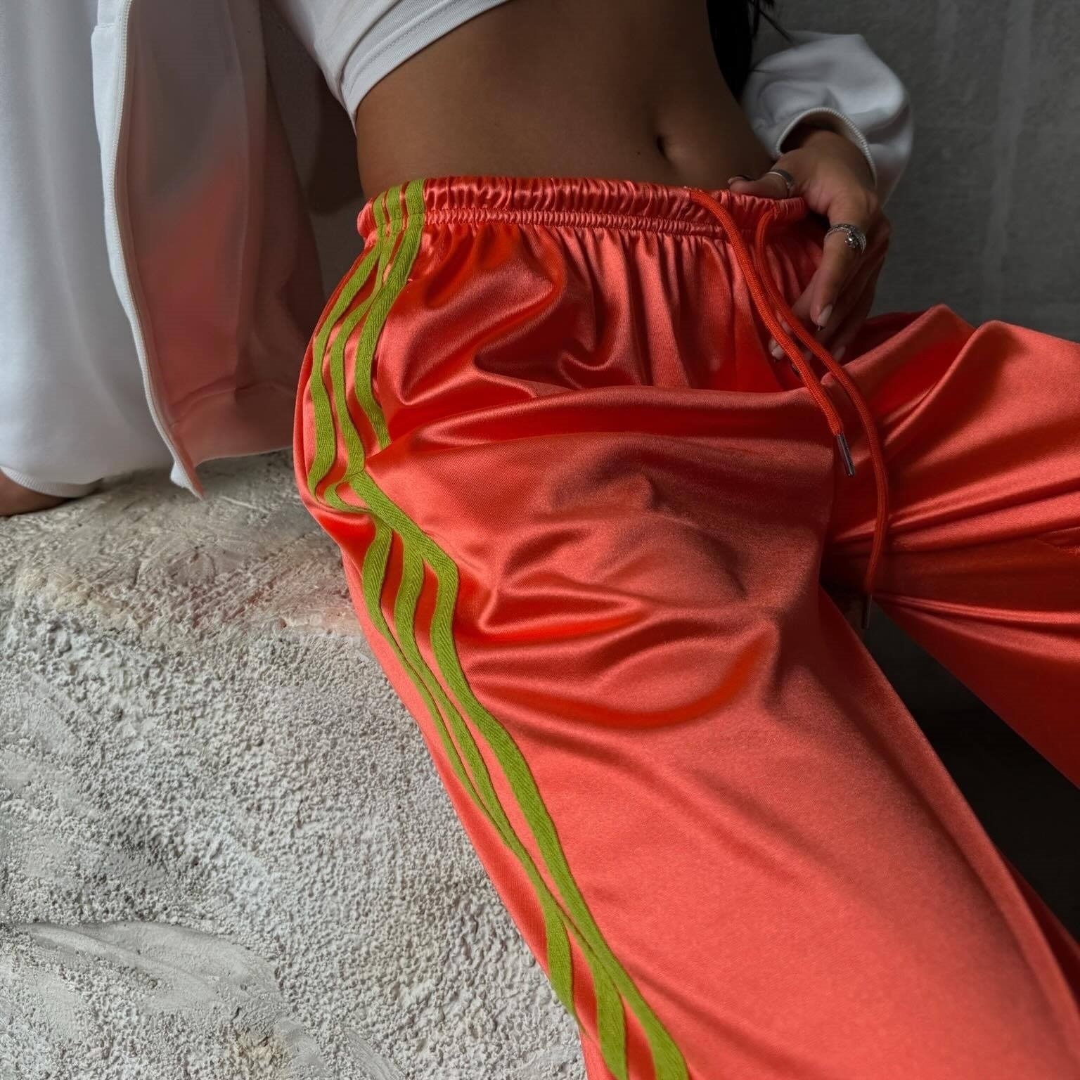 Casual Street-style Lace-up Three-stripe Pants - الصورة 6